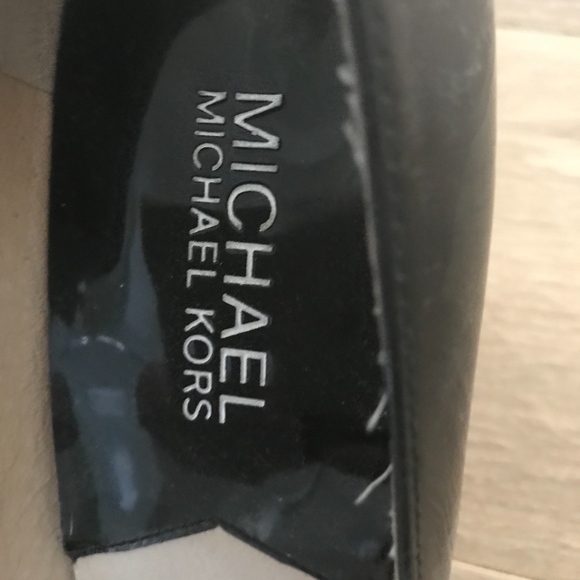 Michael Kors Shoes - Picture 3 of 6